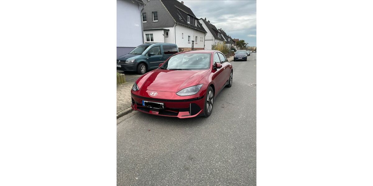 Hyundai IONIQ 6 30.400 km 26.500 &euro; Helmstedt 38350