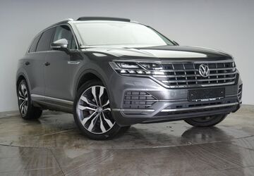 VW Touareg 96.000 km 38.490 &euro; Braunschweig 38110