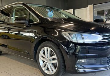 VW Touran 111.000 km 20.990 &euro; Helmstedt 38350