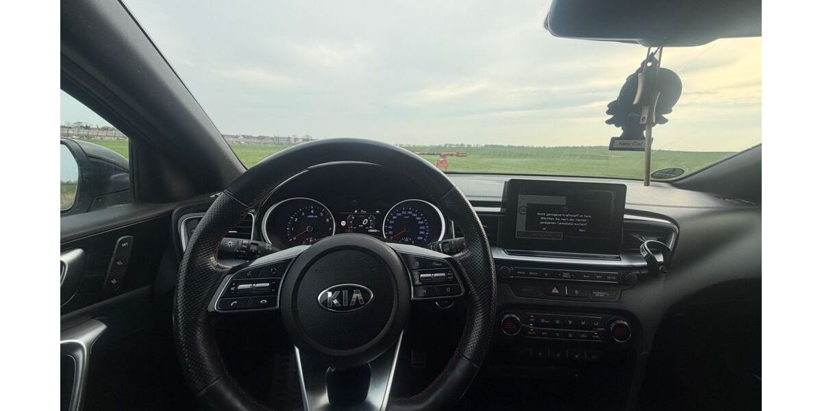 Kia pro ceed / ProCeed 108.902 km 16.500 &euro; Braunschweig 38120