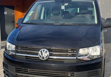 VW T6 Transporter 196.200 km 18.900 &euro; Braunschweig 38110