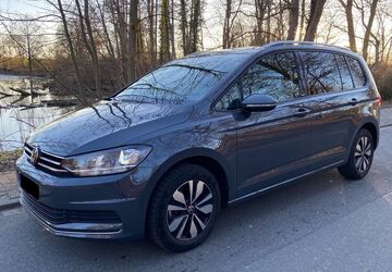 VW Touran 35.000 km 27.700 &euro; Wolfsburg 38446