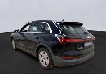 Audi e-tron 95.400 km 27.470 &euro; Helmstedt 38350