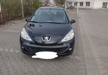 Peugeot 206 104.000 km 2.690 &euro; Braunschweig 38114