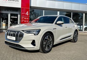 Audi e-tron 82.000 km 26.470 &euro; Helmstedt 38350