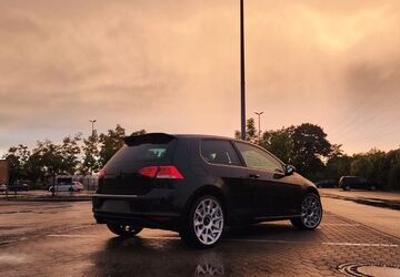 VW Golf 201.000 km 6.899 &euro; Braunschweig 38106