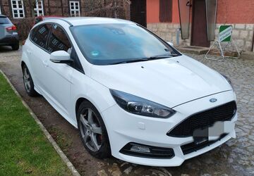Ford Focus 164.000 km 13.500 &euro; Cremlingen 38162