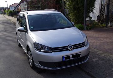VW Touran 179.932 km 8.200 &euro; Wolfsburg 38442