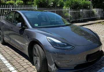 Tesla Model 3 43.500 km 31.999 &euro; Wolfsburg 38448