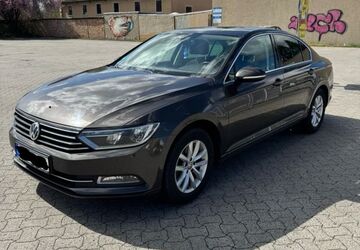 VW Passat 239.990 km 7.999 &euro; Braunschweig 38126