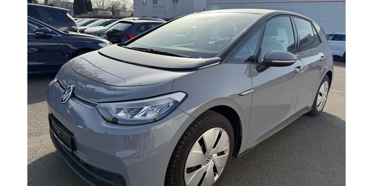 VW ID.3 140.236 km 12.990 &euro; Braunschweig 38122