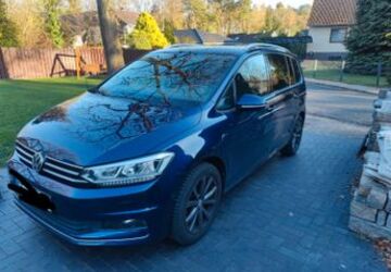 VW Touran 69.000 km 18.800 &euro; Barwedel 38476
