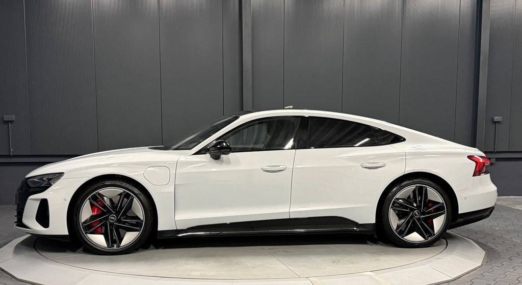 Audi RS e-tron GT 52.750 km 66.890 &euro; Helmstedt 38350