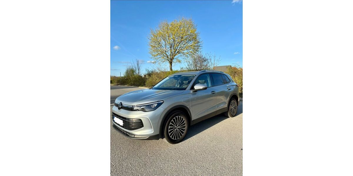 VW Tiguan 18.800 km 41.500 &euro; Wolfsburg 38442