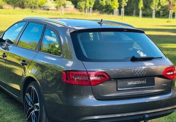 Audi A4 180.000 km 10.900 &euro; Weyhausen 38554