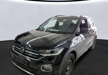 VW T-Cross 147.184 km 18.900 &euro; Braunschweig 38122