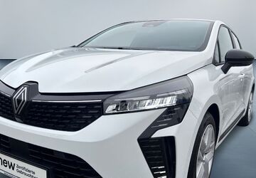 Renault Clio 13.672 km 15.490 &euro; Braunschweig 38124