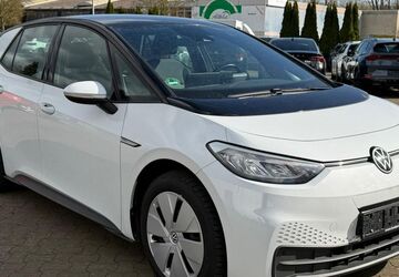 VW ID.3 181.325 km 11.990 &euro; Braunschweig 38122