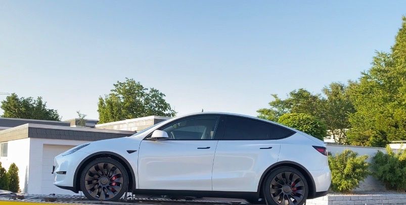 Tesla Model Y 104.000 km 34.900 &euro; Wolfsburg 38444