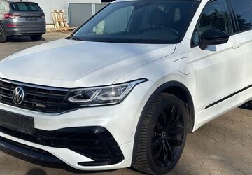 VW Tiguan 115.489 km 26.990 &euro; Braunschweig 38122