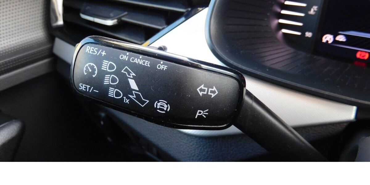 Skoda Kamiq 1.0 AmbitionTSI BMT Navi Klima 12.800 km 18.390 &euro; Vordorf 38533