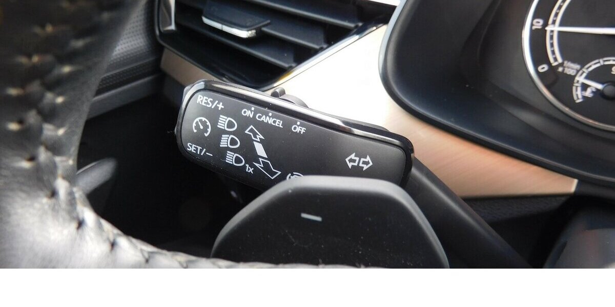 Skoda Kamiq 1.0 Ambition CleverTSI BMT DSG Navi Klima 24.700 km 18.990 &euro; Vordorf 38533