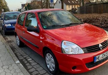 Renault Clio 53.500 km 3.200 &euro; Braunschweig 38118