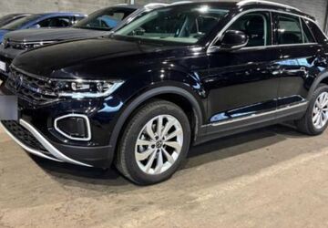 VW T-Roc 17.000 km 22.970 &euro; Helmstedt 38350