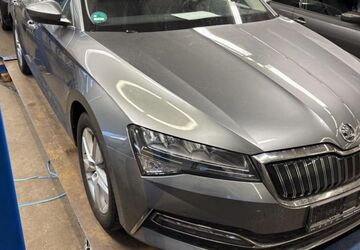 Skoda Superb 77.000 km 24.970 &euro; Helmstedt 38350