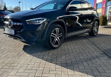 Mercedes-Benz GLA 250 109.656 km 26.970 &euro; Helmstedt 38350