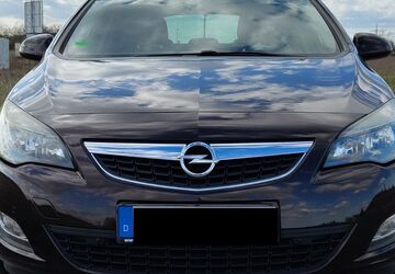 Opel Astra 198.000 km 3.600 &euro; Braunschweig 38114