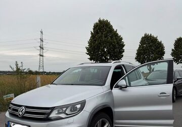 VW Tiguan 128.000 km 14.499 &euro; Wolfsburg 38440