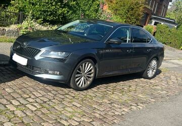 Skoda Superb 146.000 km 17.500 &euro; Wolfsburg 38448