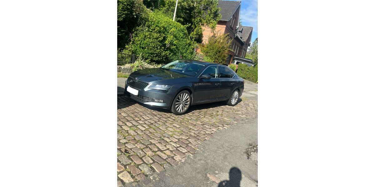 Skoda Superb 146.000 km 18.500 &euro; Wolfsburg 38448
