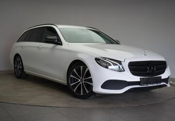 Mercedes-Benz E 300 140.000 km 21.990 &euro; Braunschweig 38110