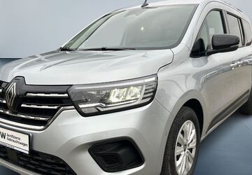 Renault Grand Kangoo 11.015 km 32.690 &euro; Braunschweig 38124