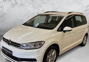 VW Touran 143.110 km 18.690 &euro; Braunschweig 38122