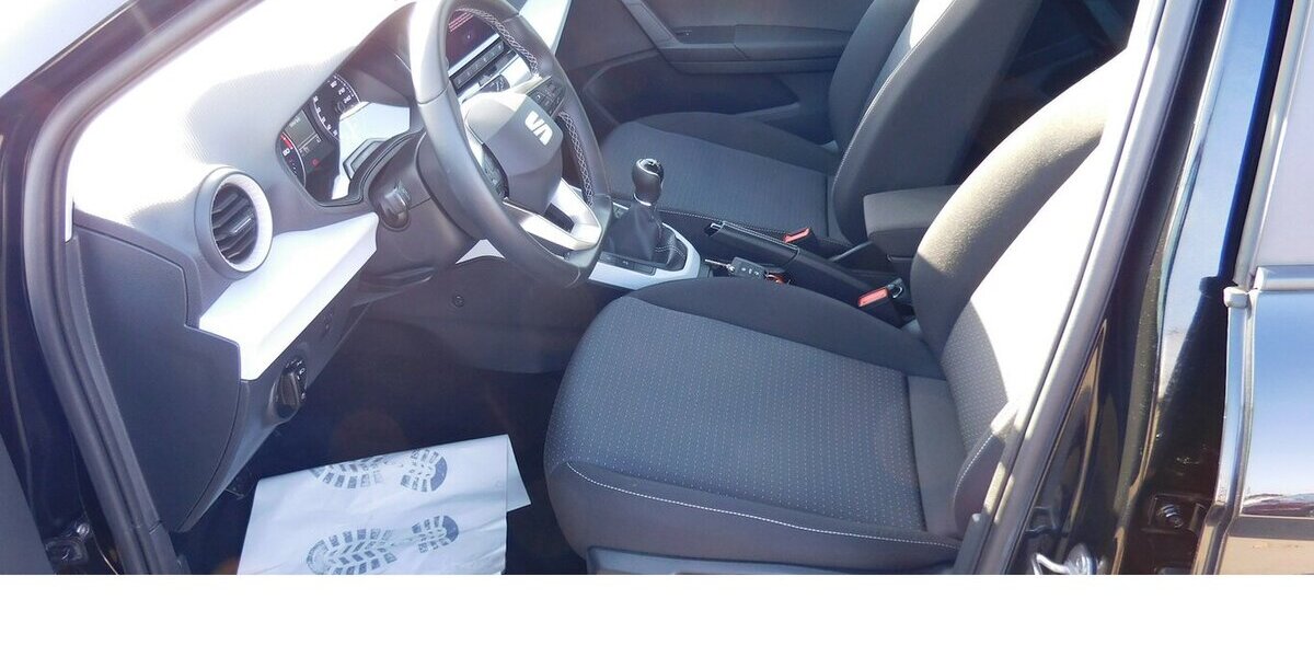 Seat Arona 1.0 FR-Line TSI BMT Klima Navi LED Alu 21.400 km 16.990 &euro; Vordorf 38533
