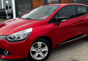 Renault Clio 66.790 km 9.990 &euro; Weferlingen 39356