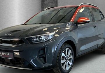 Kia Stonic 43.225 km 18.990 &euro; Braunschweig 38126