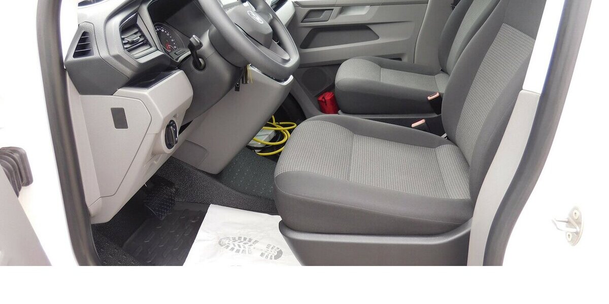 VW T6.1 Transporter 1 Abt e- Lang 4-Gang Automatic 1.800 km 16.690 &euro; Vordorf 38533
