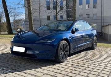 Tesla Model 3 28.800 km 39.900 &euro; Wolfsburg 38440