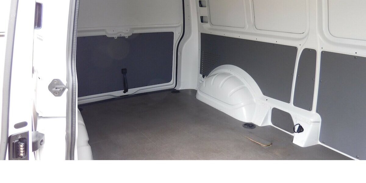 VW T6.1 Transporter 1 Abt e- Lang 4-Gang Automatic 3.900 km 16.990 &euro; Vordorf 38533
