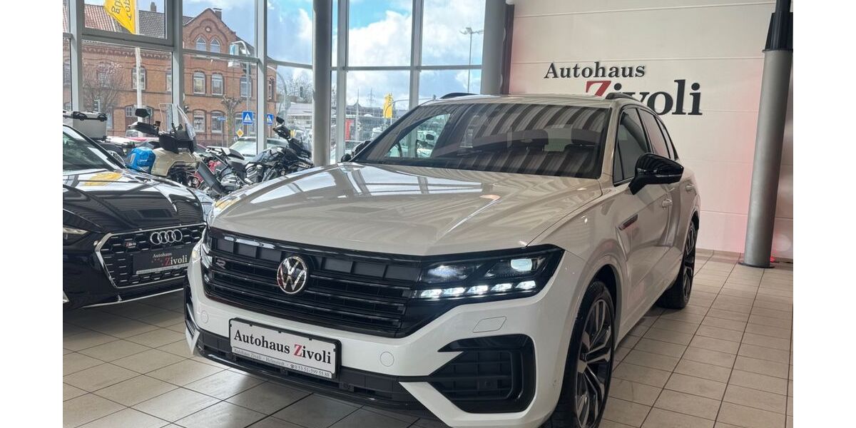 VW Touareg 40.591 km 53.940 &euro; Helmstedt 38350