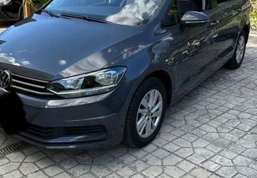 VW Touran 19.949 km 29.000 &euro; Wolfsburg 38448