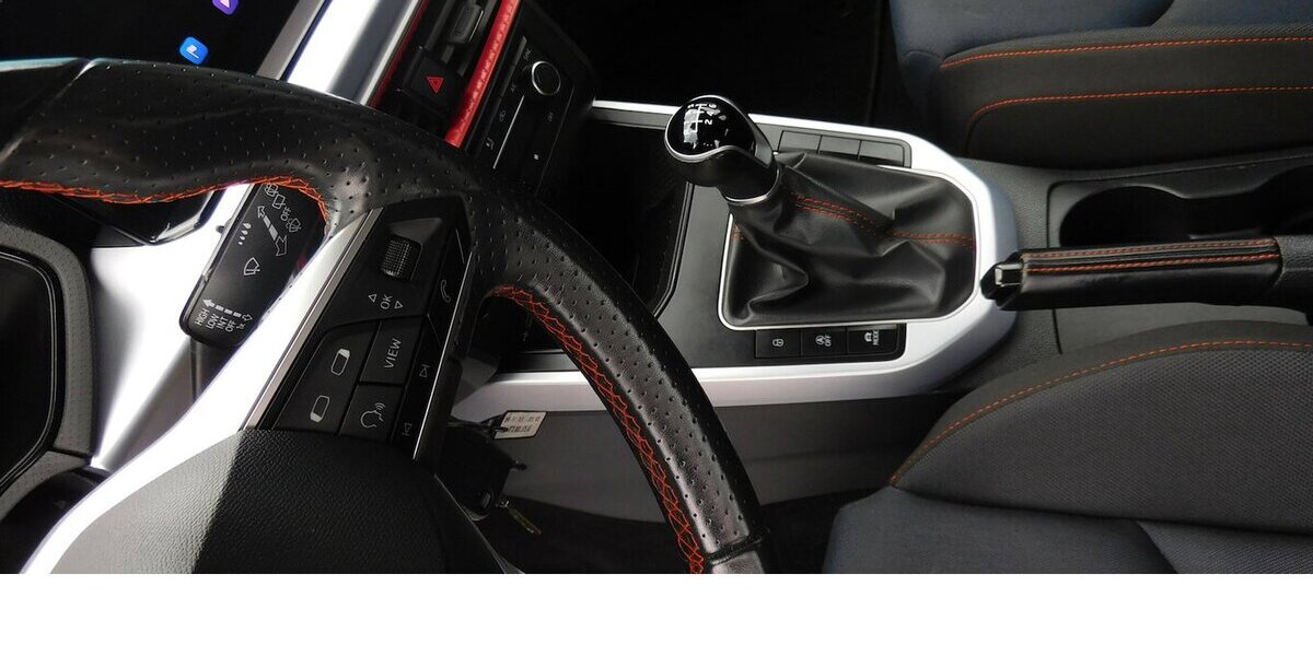 Seat Arona 1.0 FR-Line TSI BMT Navi Klima Alu 16.000 km 17.690 &euro; Vordorf 38533