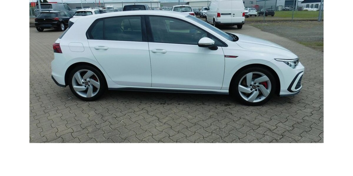 VW Golf GTI Golf 2.0 VIII TSI Performance 4Trg Navi 25.100 km 22.990 &euro; Vordorf 38533