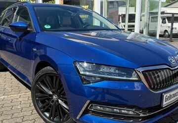 Skoda Superb 81.000 km 21.850 &euro; Braunschweig 38114