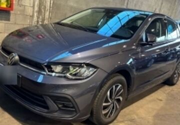 VW Polo 15.000 km 18.890 &euro; Braunschweig 38114