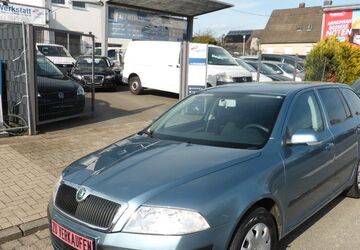 Skoda Octavia 89.500 km 9.990 &euro; Wolfsburg/Vorsfelde 38448